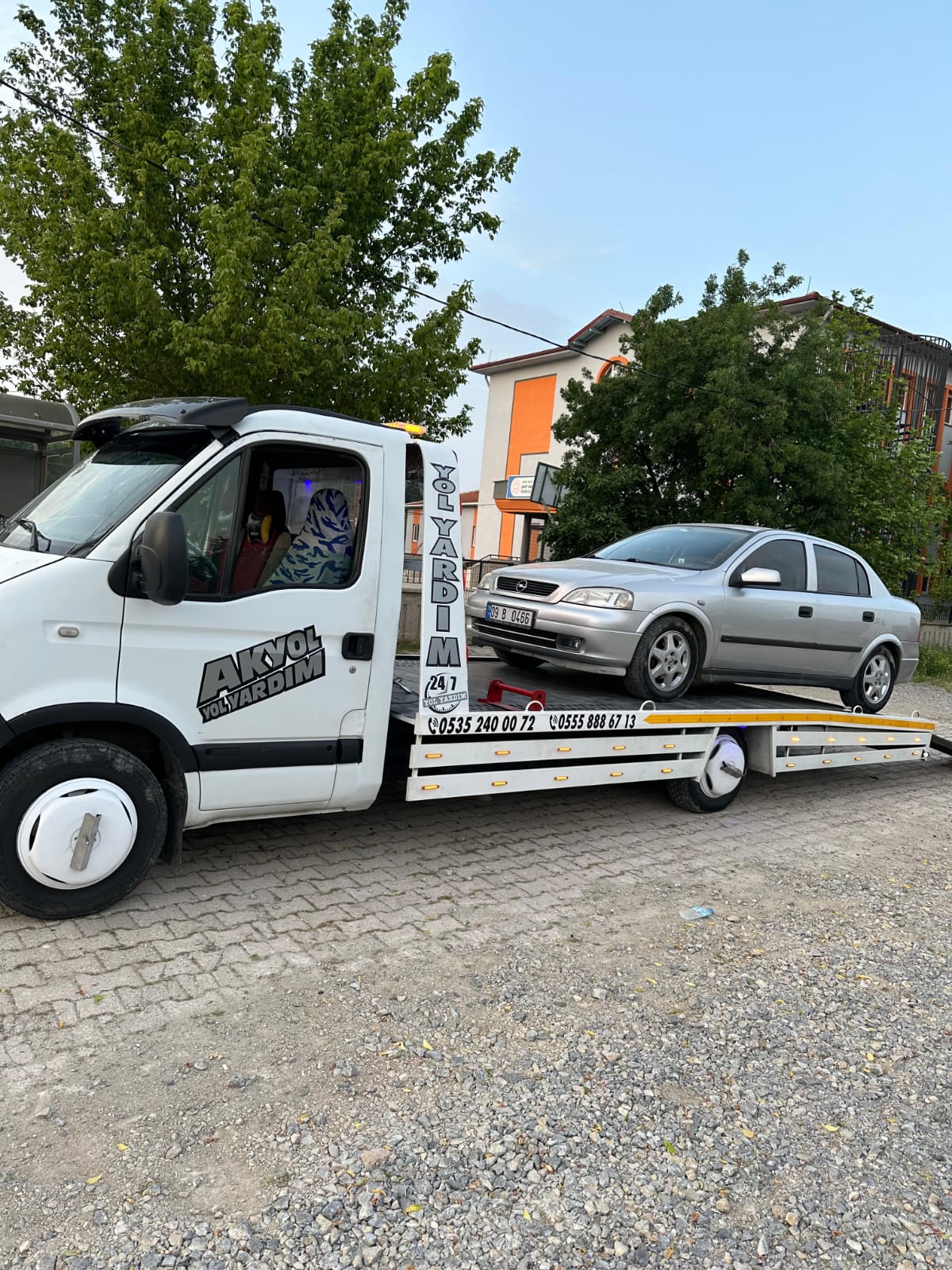 Acil Yol Yardım Hizmeti